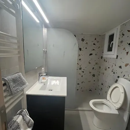 Panoulias Apartment *